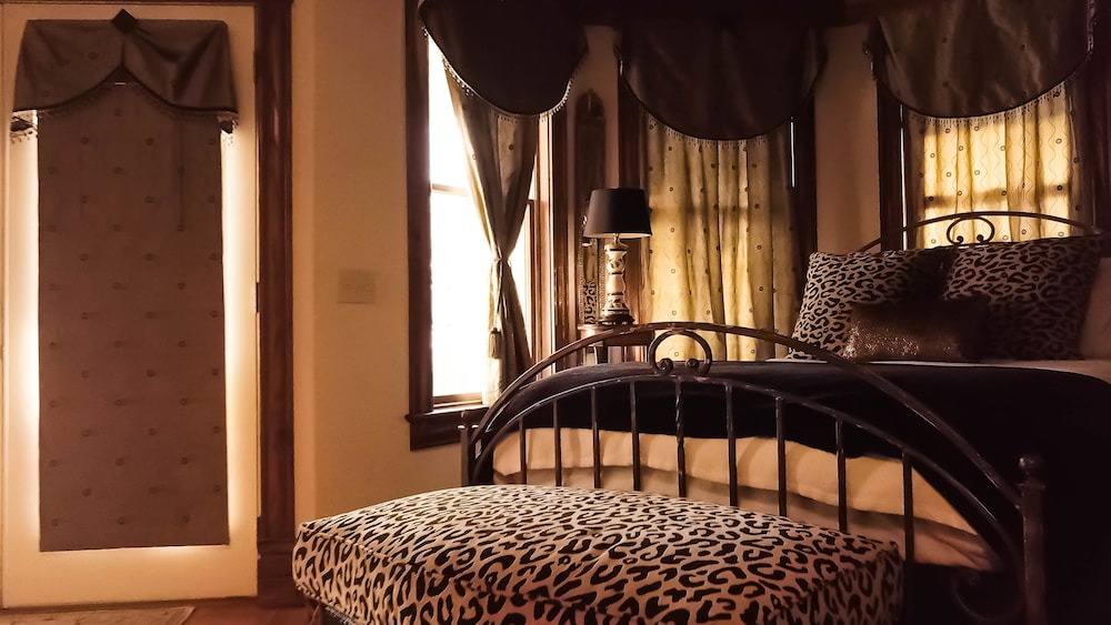 The Royal Suite photo 1