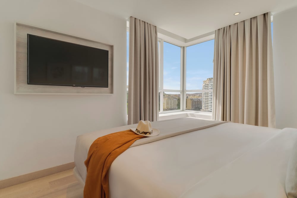 Family Suite, 2 Bedrooms - Photo 4