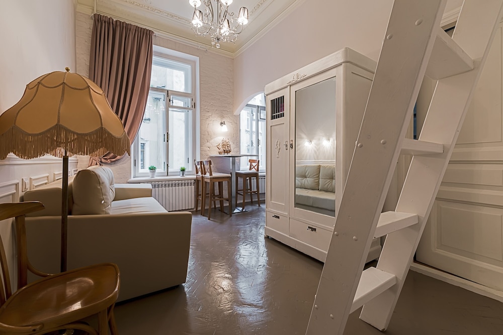 Apartment (Stroganov)