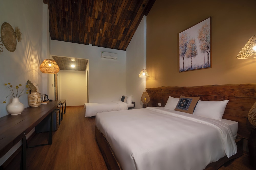 Deluxe Suite, Lake View photo 2
