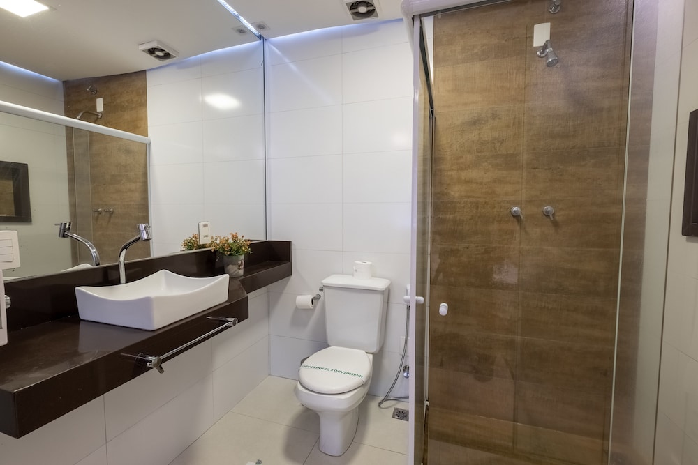 Superior Suite - Photo 14