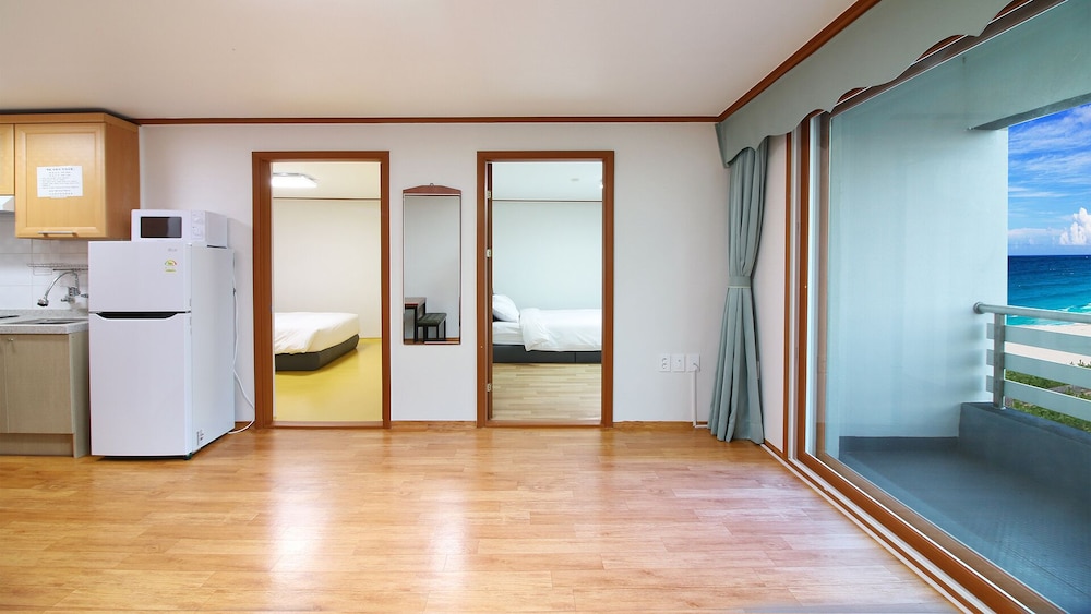 Royal Suite, Ocean View - Photo 2