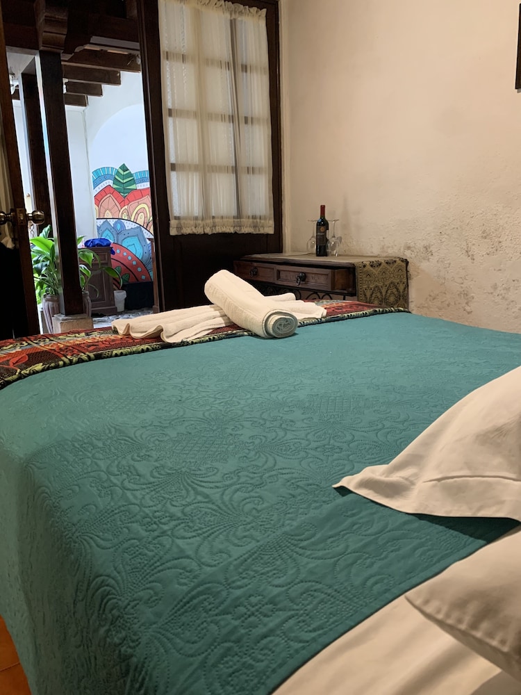 Economy Room - Photo 10