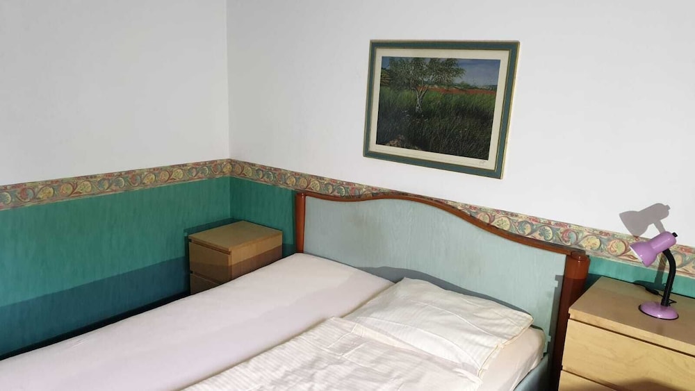 Single Room photo 1