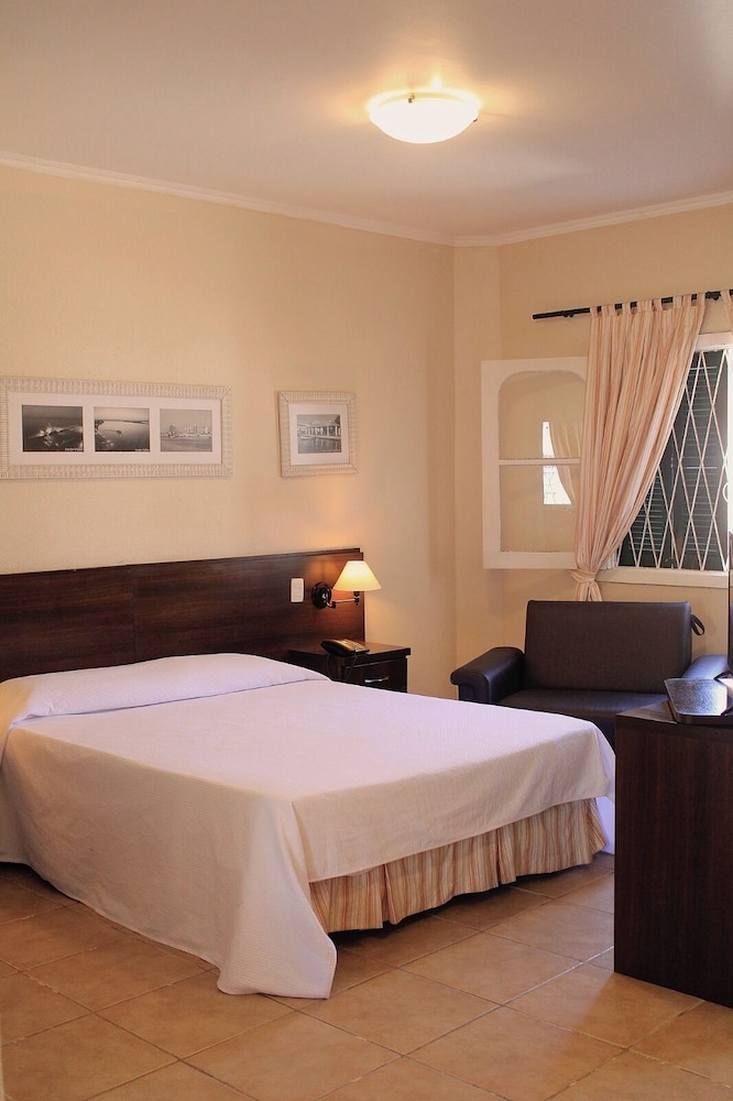 Family Studio Suite photo 1