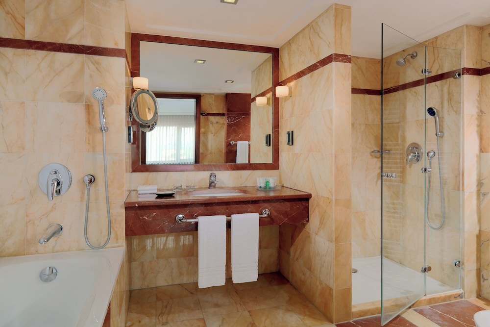 Westin, Junior Suite, 1 Bedroom - Photo 6