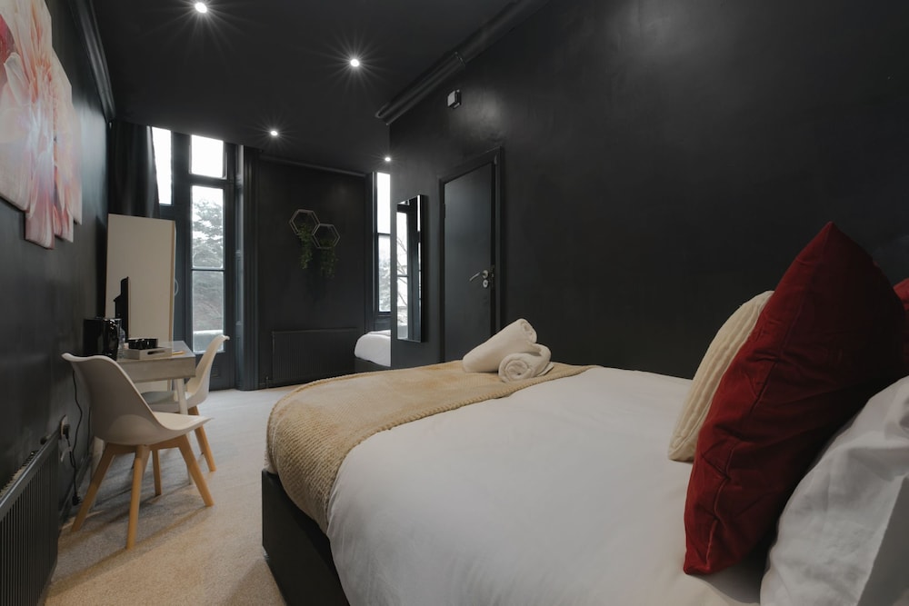 Panoramic Double Room, Ensuite photo 3