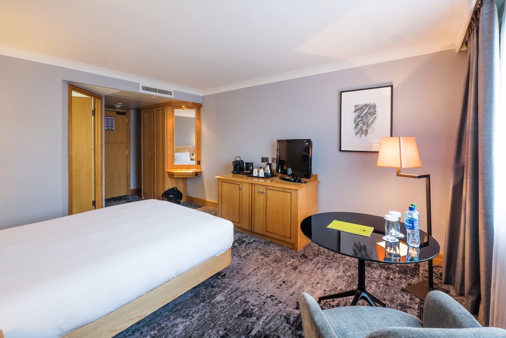 Deluxe Room, 1 Queen Bed - Photo 1