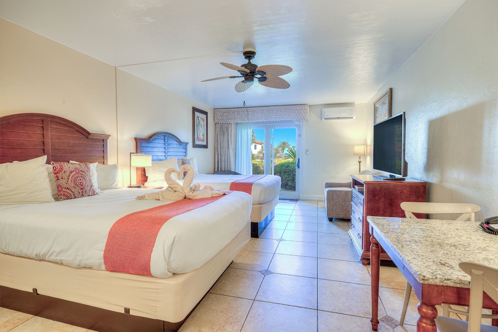 Deluxe Room, 2 Queen Beds, Ground Floor, Patio (No Oceanview) photo 1
