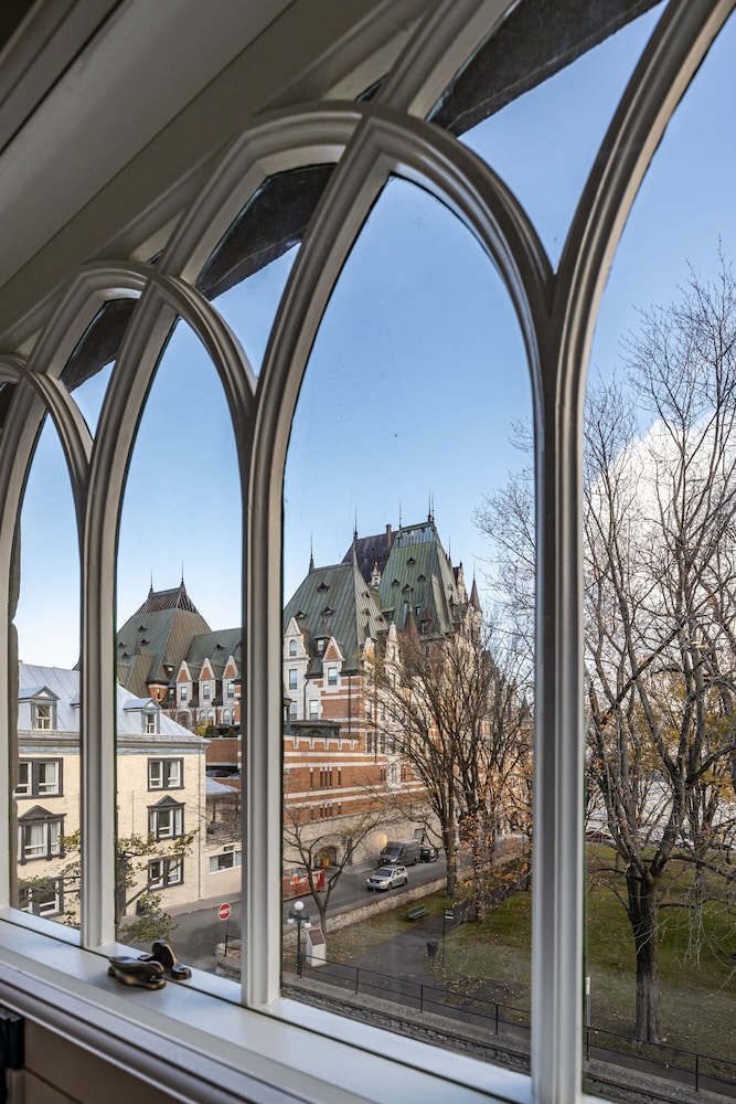 Romantic Room, Park View