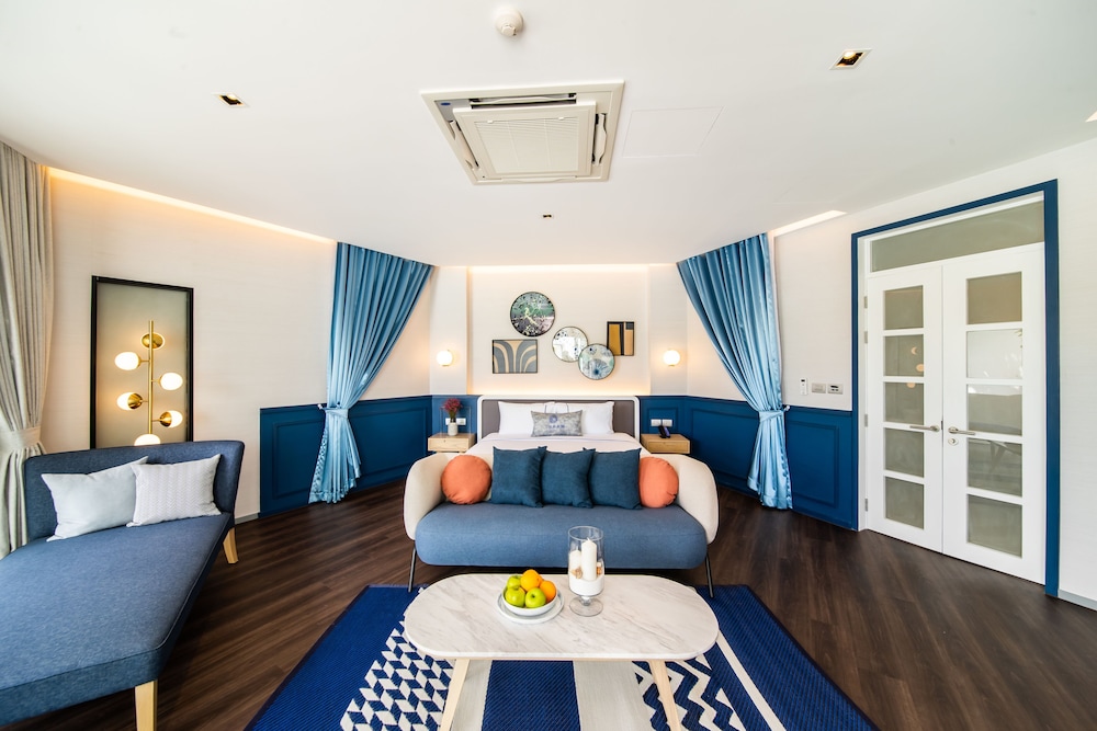 2 Bedroom Sunset Villa