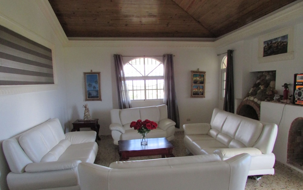 Splendid Deluxe Room photo 3