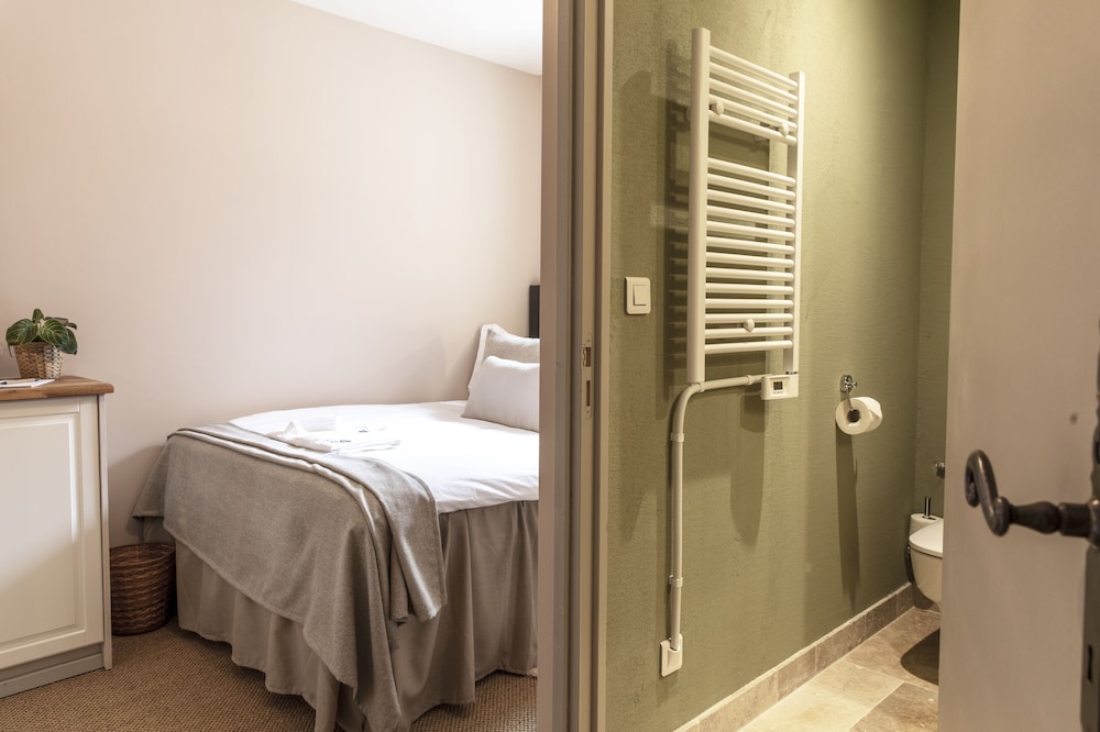 Classic Single Room