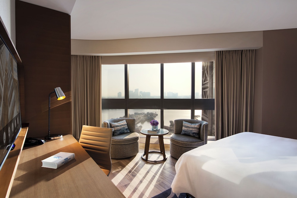 Royal Suite - Photo 8