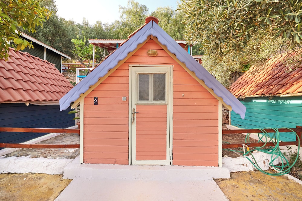 Standard Bungalow, 1 Double Bed, Shared Bathroom, Sea View photo 2