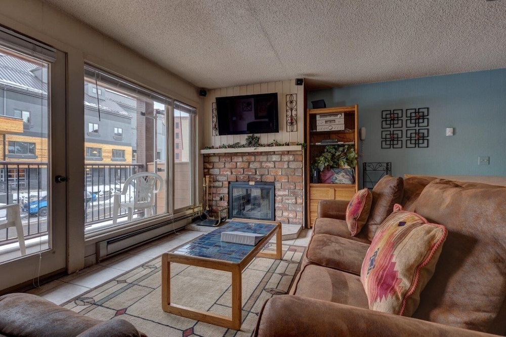 Standard Condo, 1 Bedroom, Hot Tub, Resort View photo 1