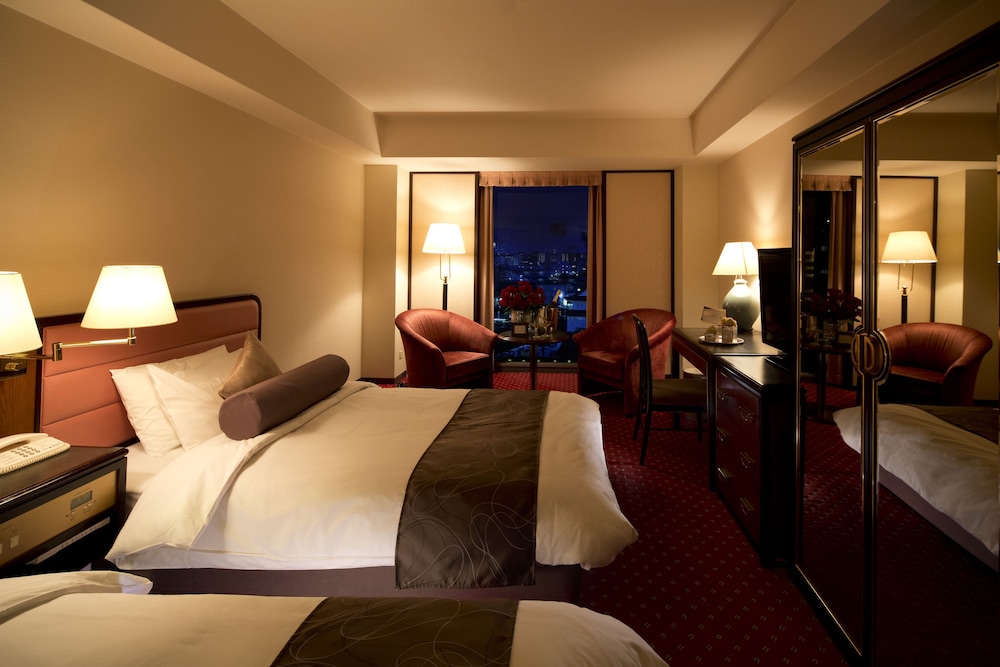 Standard Room, Multiple Beds - Photo 2
