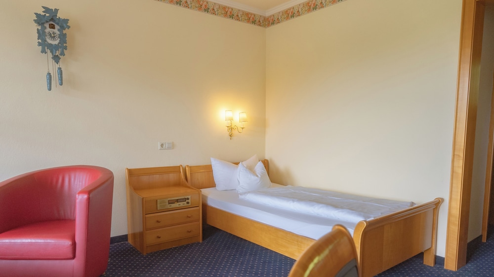 Standard Single Room