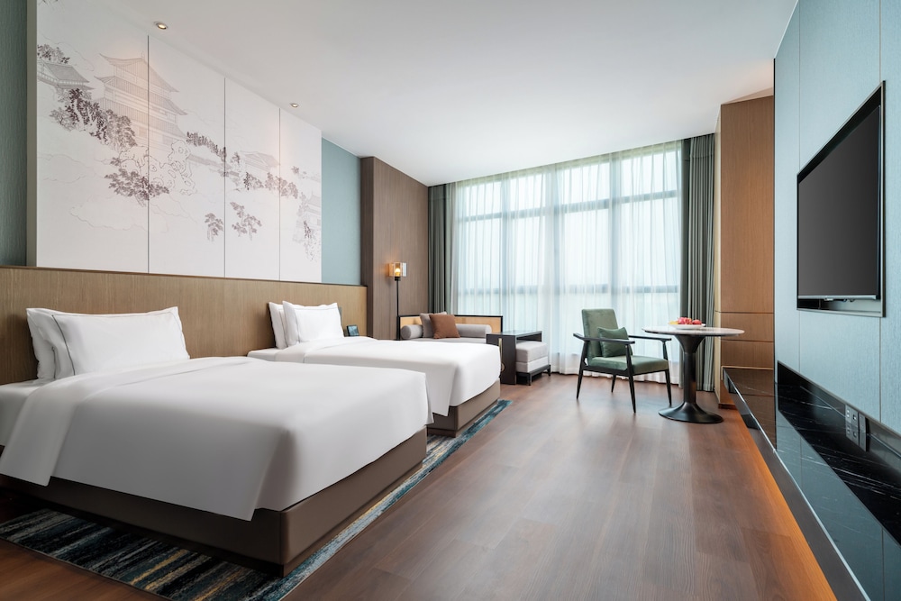 Executive Twin-beds Room