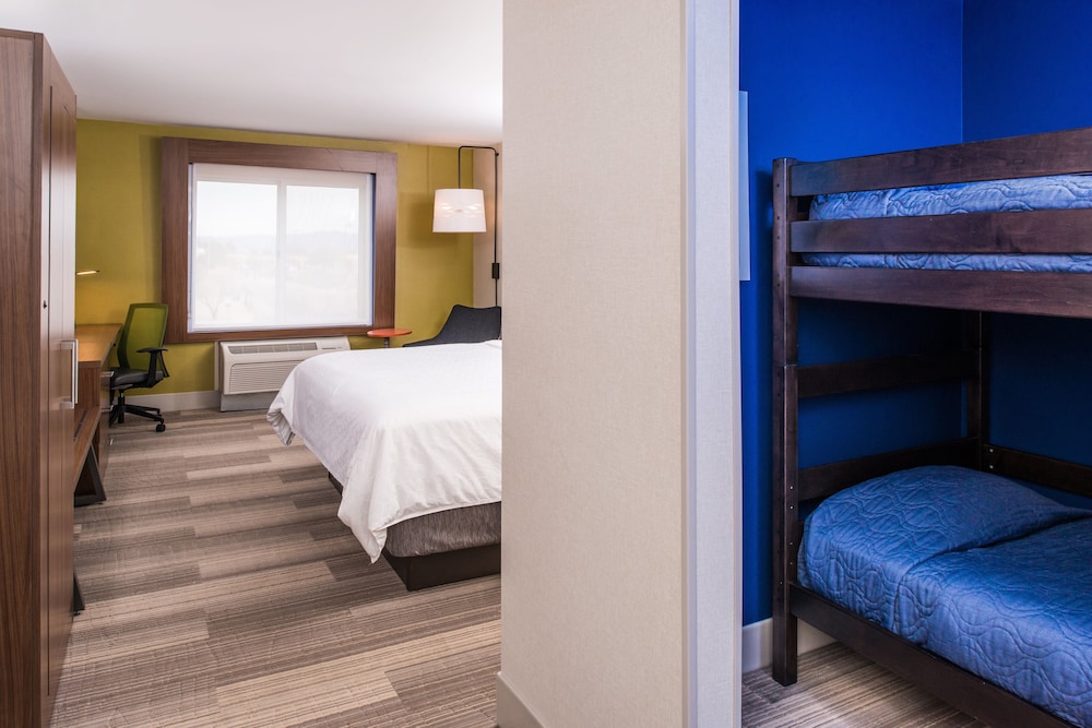 Suite, Multiple Beds (Kids Theme) - Photo 1