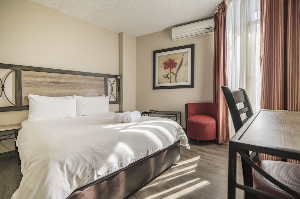 Standard Double Room - Photo 1