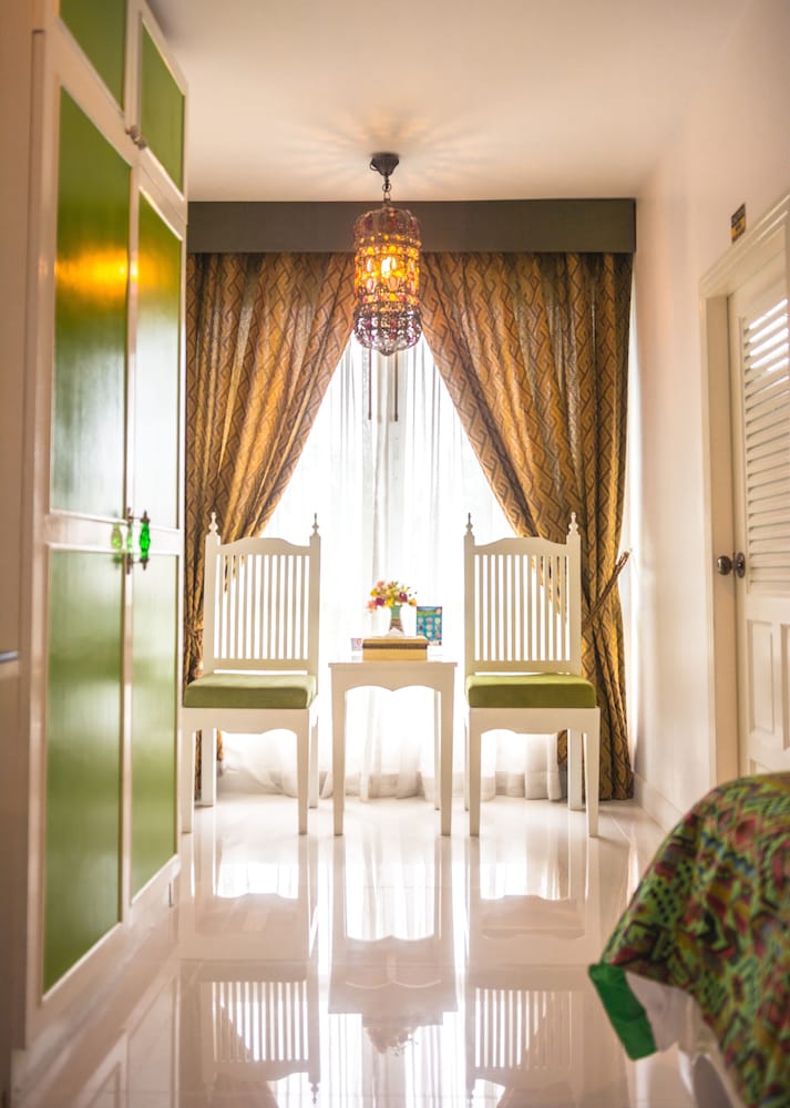 Deluxe Twin Room photo 2