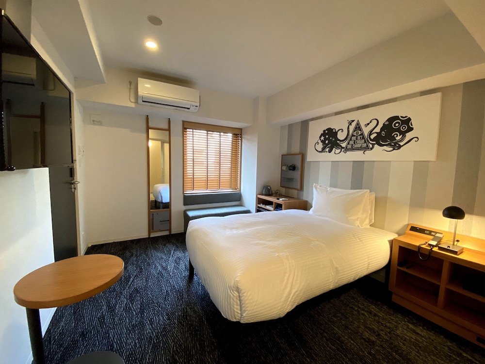 Universal Double Room, Non Smoking - Photo 1