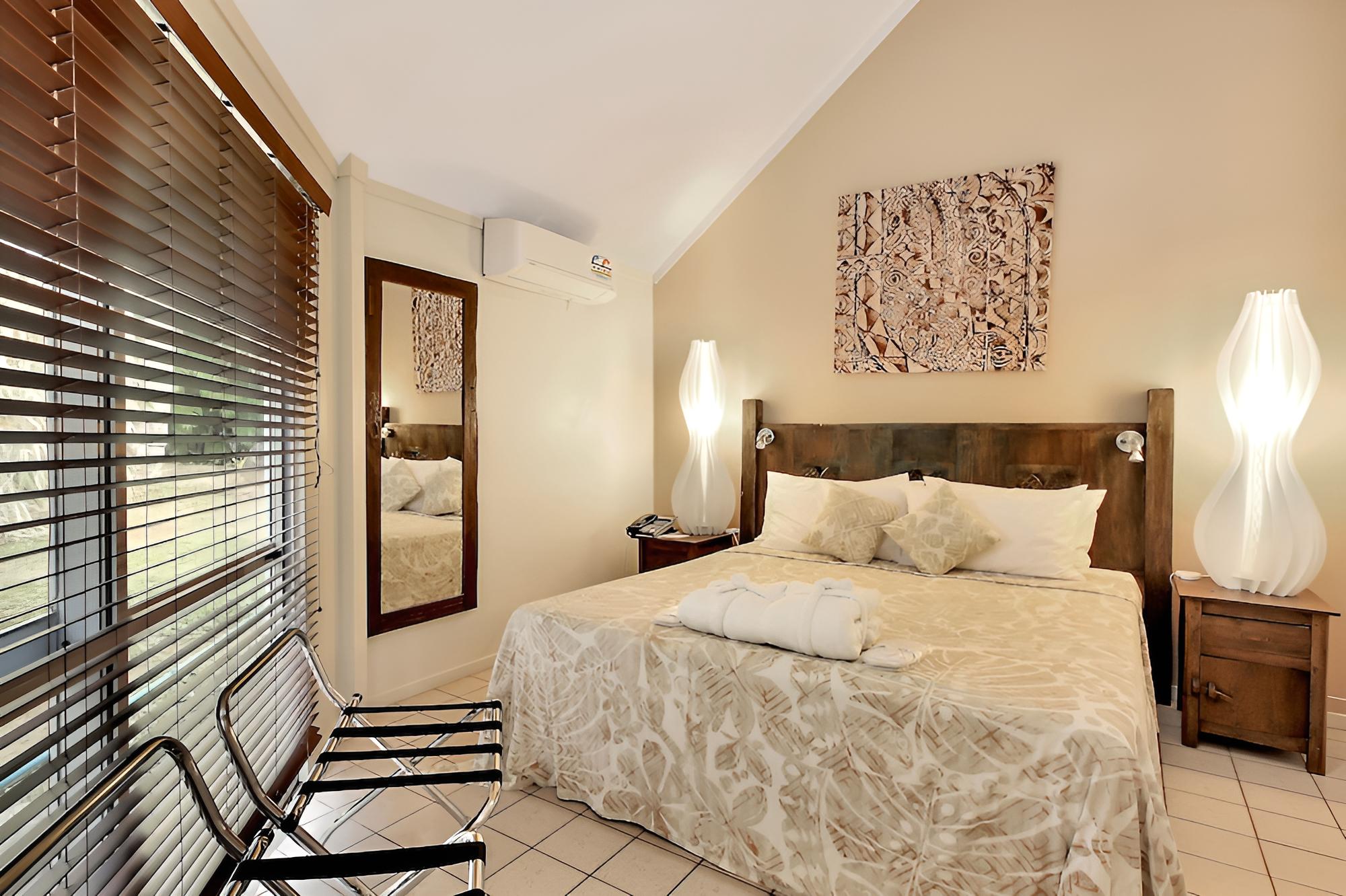 Two Bedroom Garden Villa - Photo 7