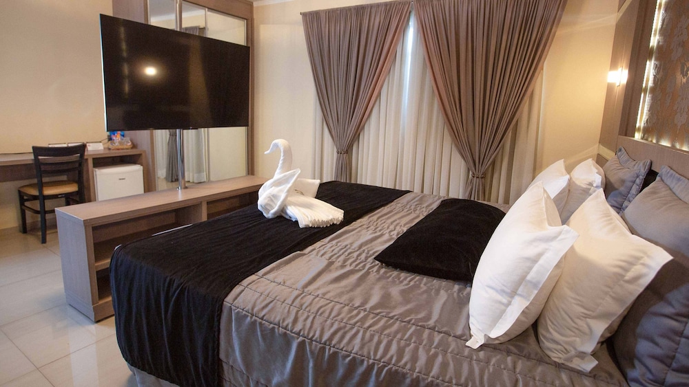 Super Deluxe Suite photo 3
