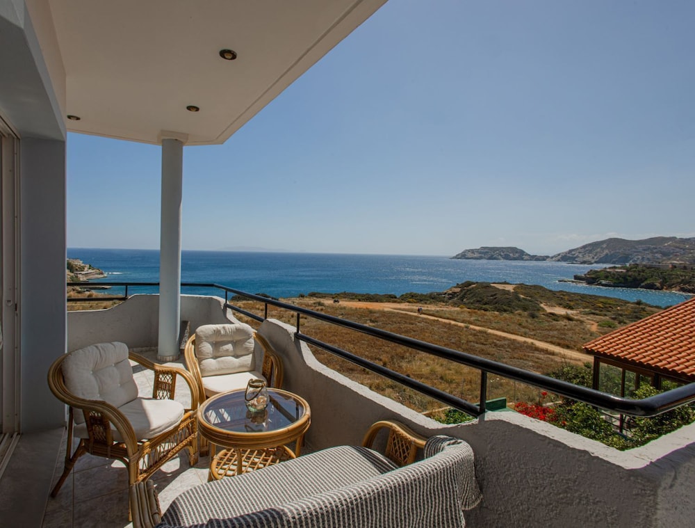 Superior Apartment, 1 Bedroom, Balcony, Sea View photo 3