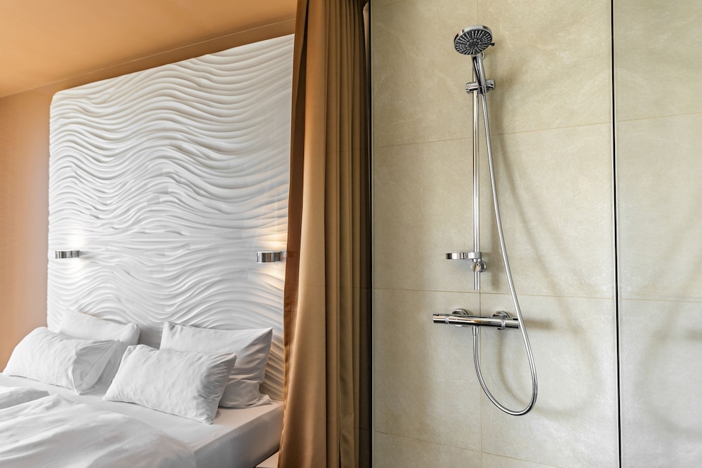 Double room lateral sea view photo 3