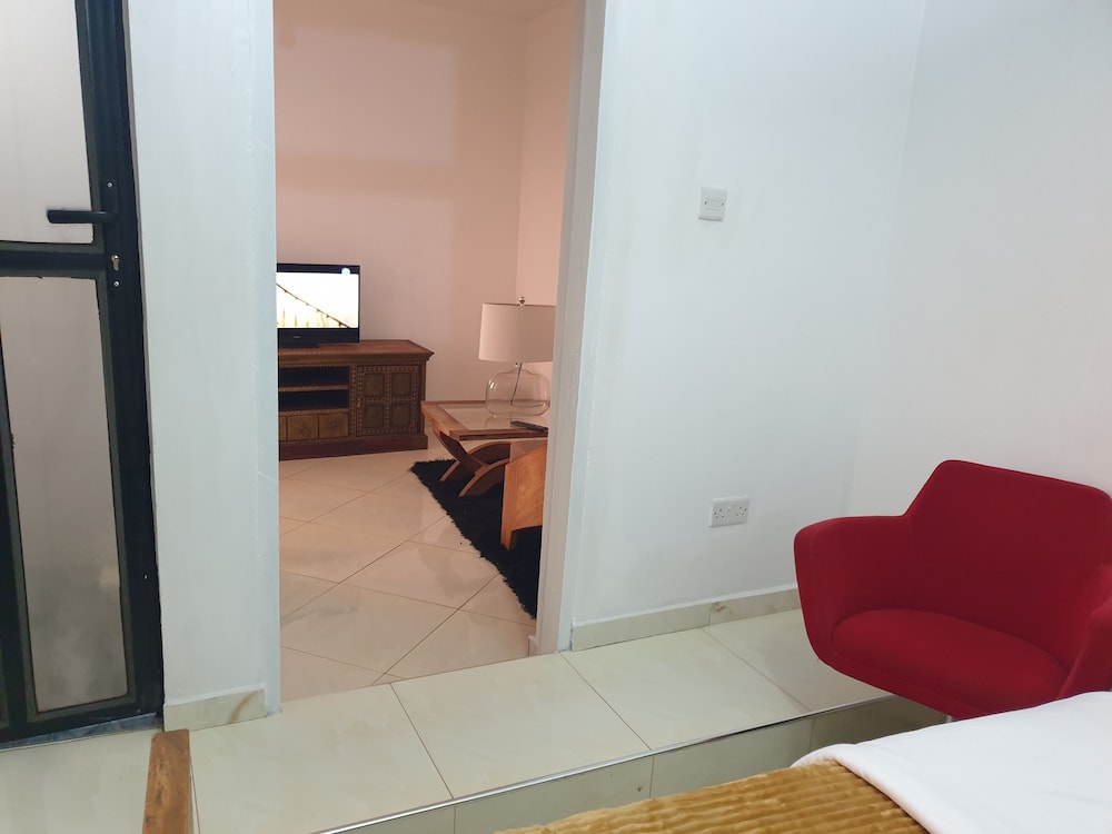 Classic Suite - Photo 14