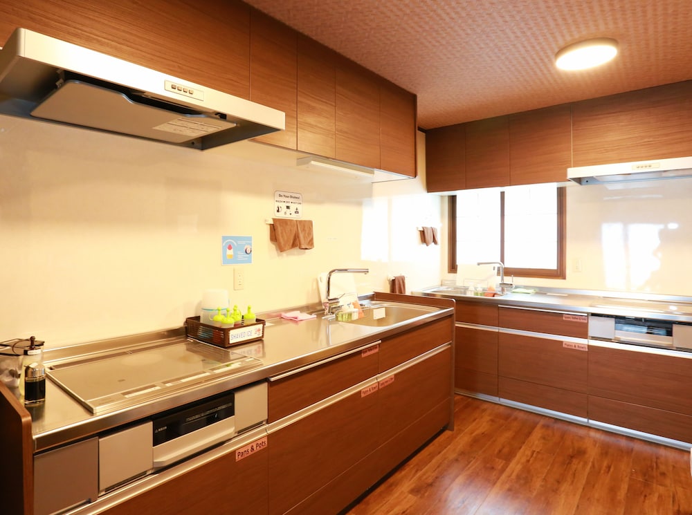 Standard Japanese Style Room, with Private Bathroom thumbnail 6