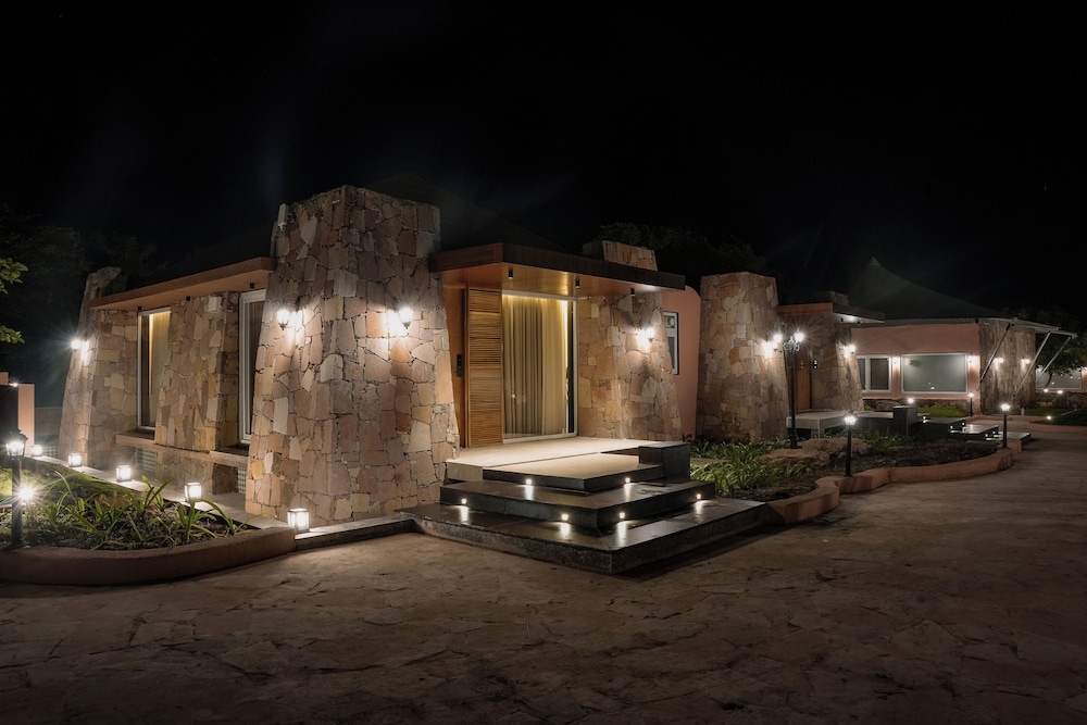 Presidential Suite, 2 Bedrooms, Private Pool, River View photo 2