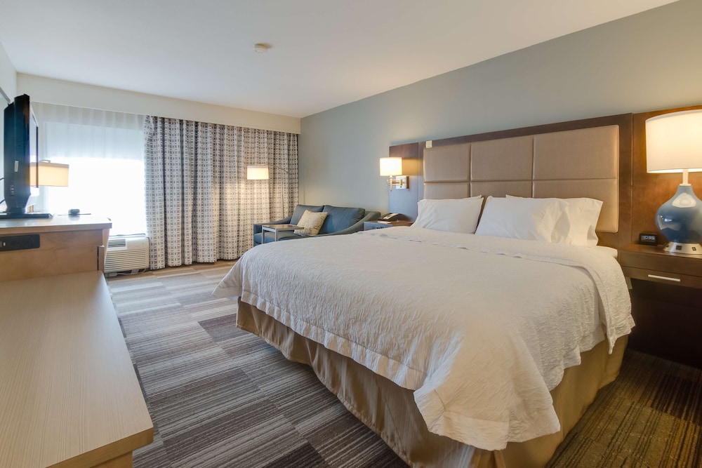 Room, 1 King Bed, Non Smoking (Study) - Photo 2