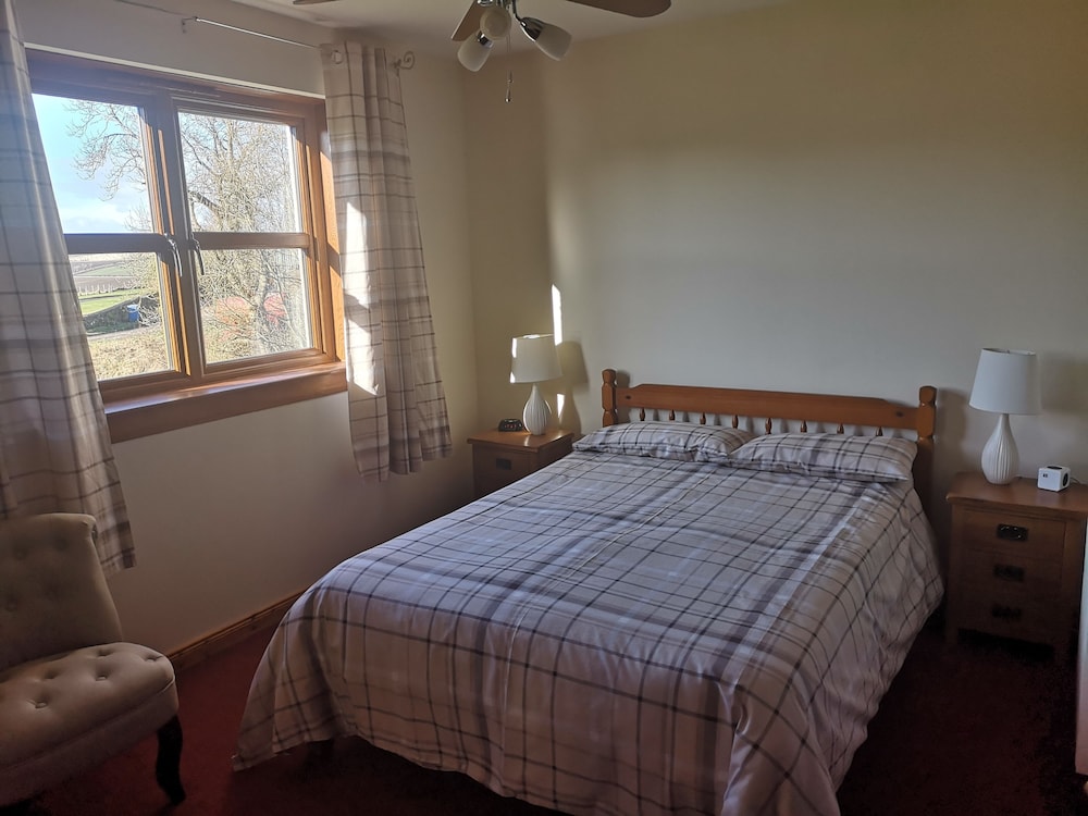 Double Room (Pond View) photo 3