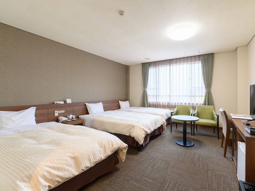 Triple Occupancy Room