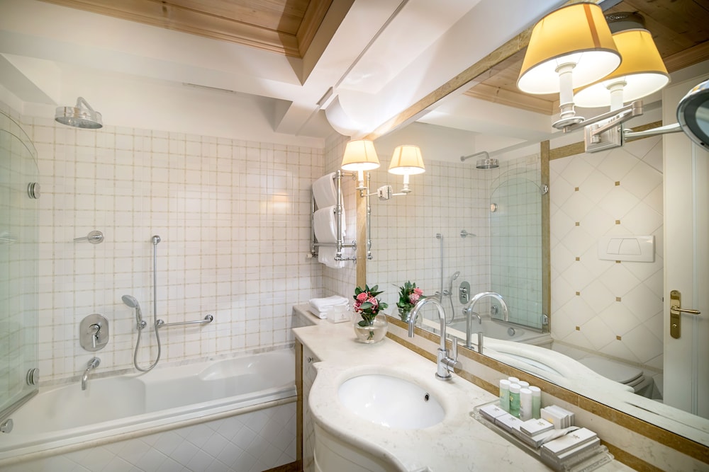 Deluxe Double or Twin Room, Tower (in Barchessa) photo 2