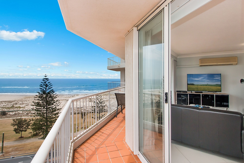Two Bedroom Superior Ocean View photo 2