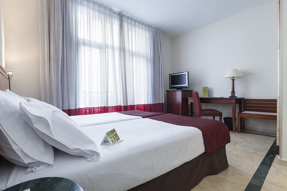 Basic Triple Room, 1 Bedroom photo 3