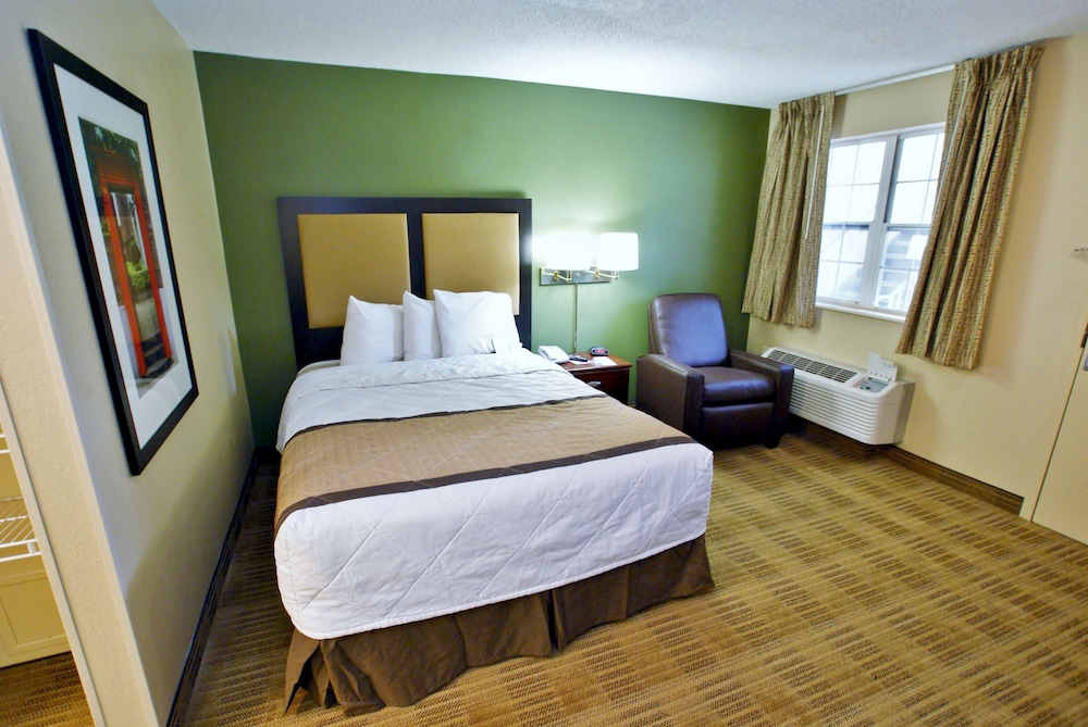 Studio, 1 Queen Bed, Non Smoking - Photo 4