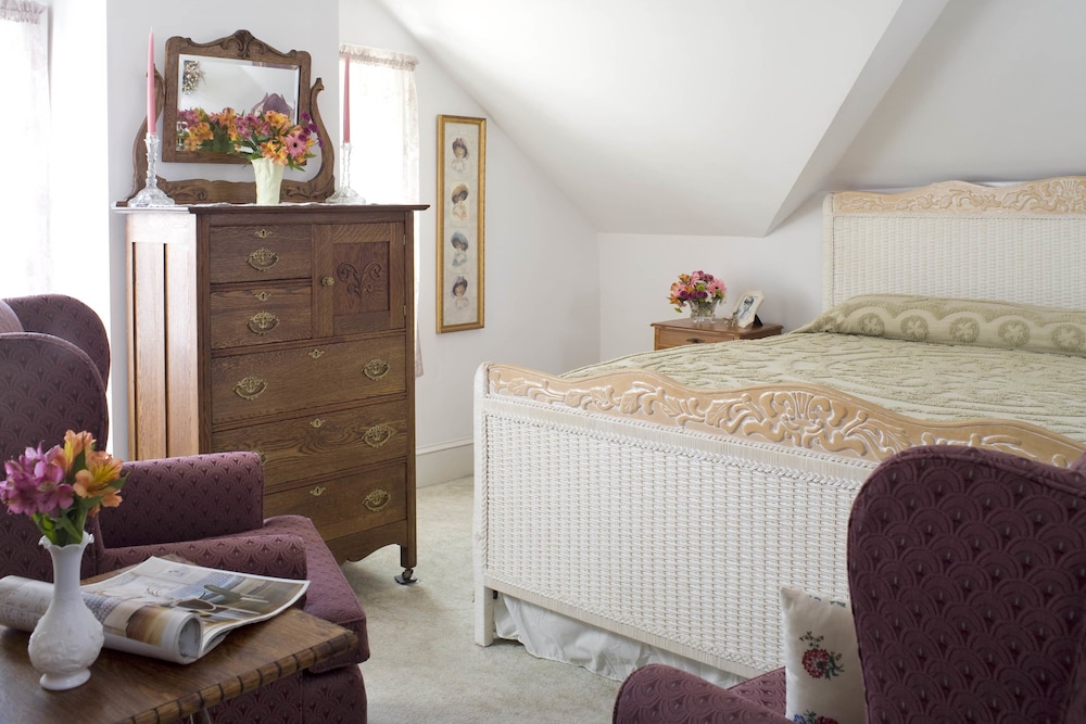 Room, Private Bathroom (Sweet Pea Suite)