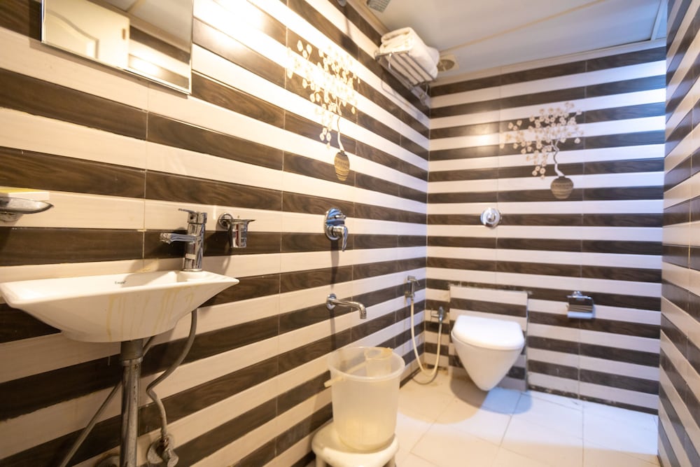 Executive Room - Photo 2