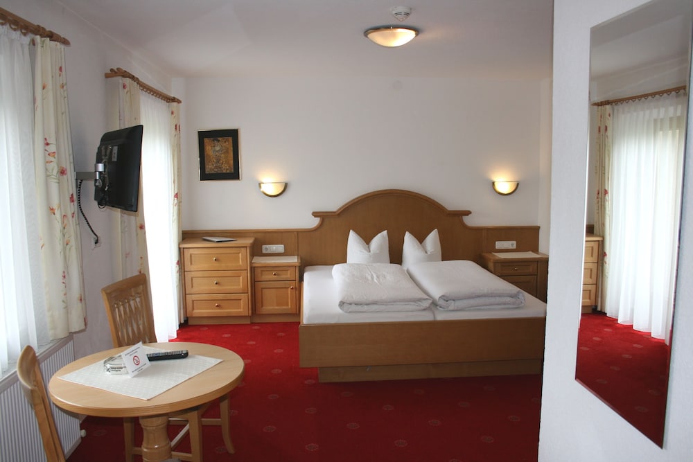 Double Room, Balcony (Rastkogel) photo 1
