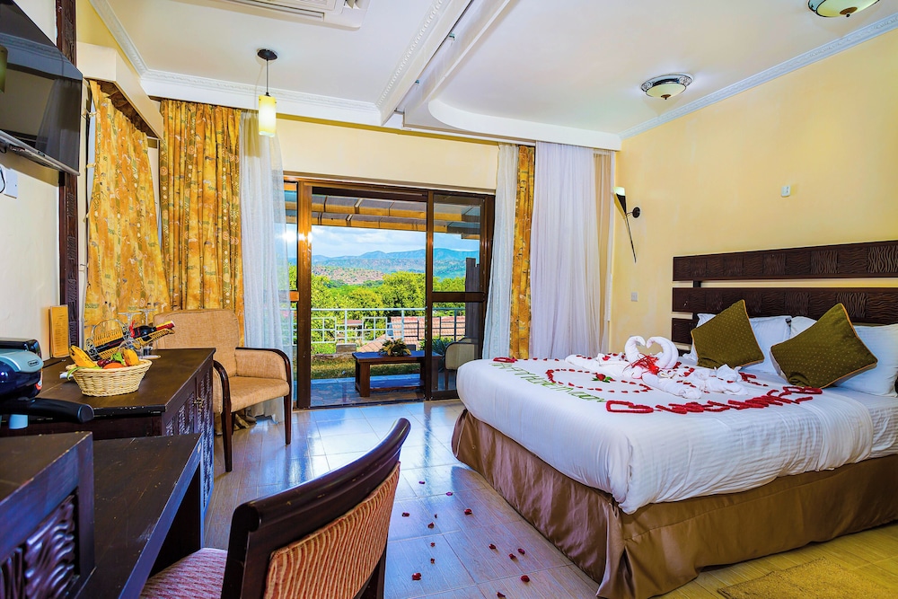 Double or Twin Room, Balcony, Hill View photo 3