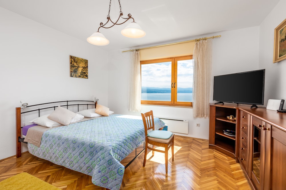 Exclusive Apartment, Sea View (Vista Bay Opatija 1)