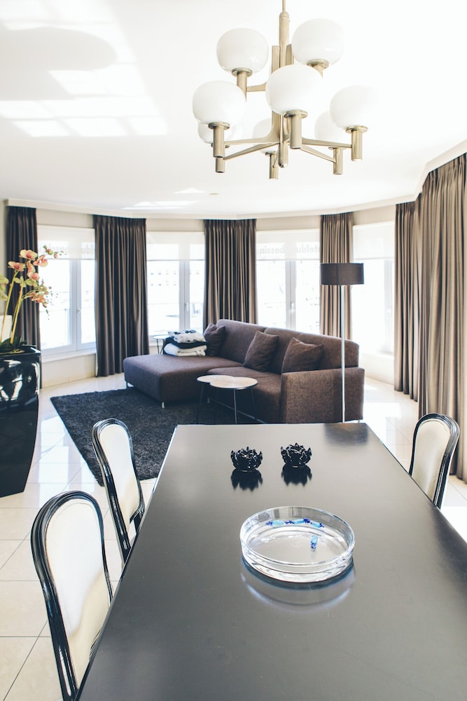 Family Apartment, Non Smoking, Partial Ocean View
