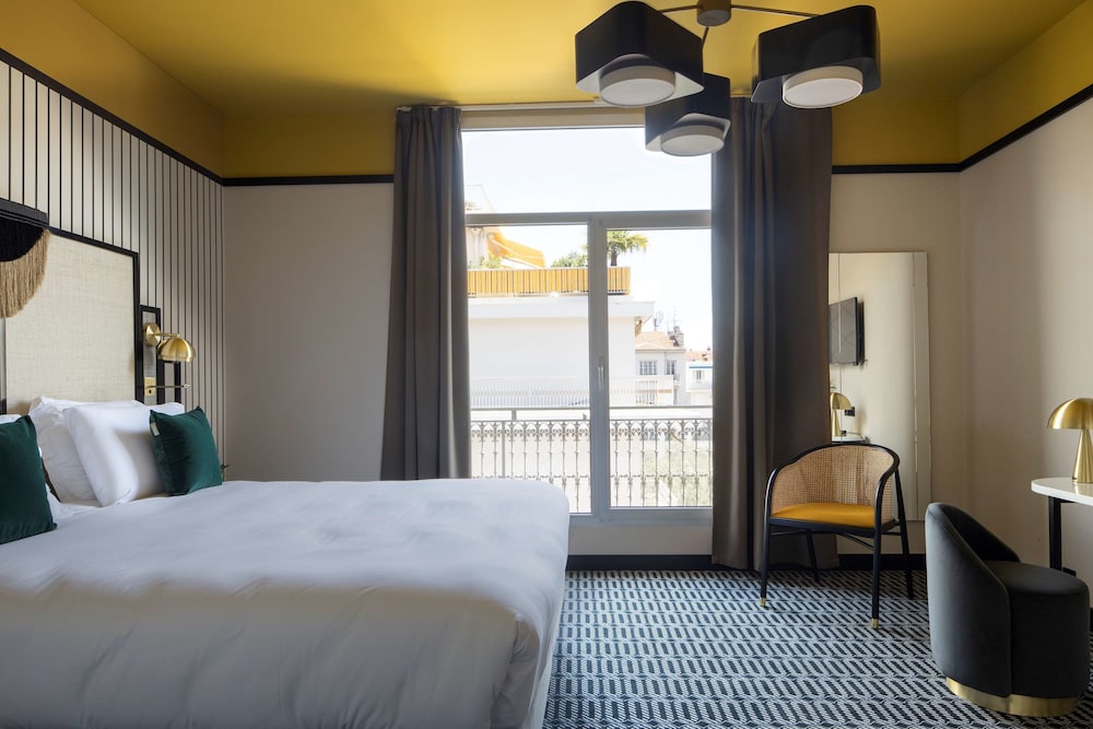 Executive Room, 1 King Bed, Accessible, Non Smoking (Twin bed on request)