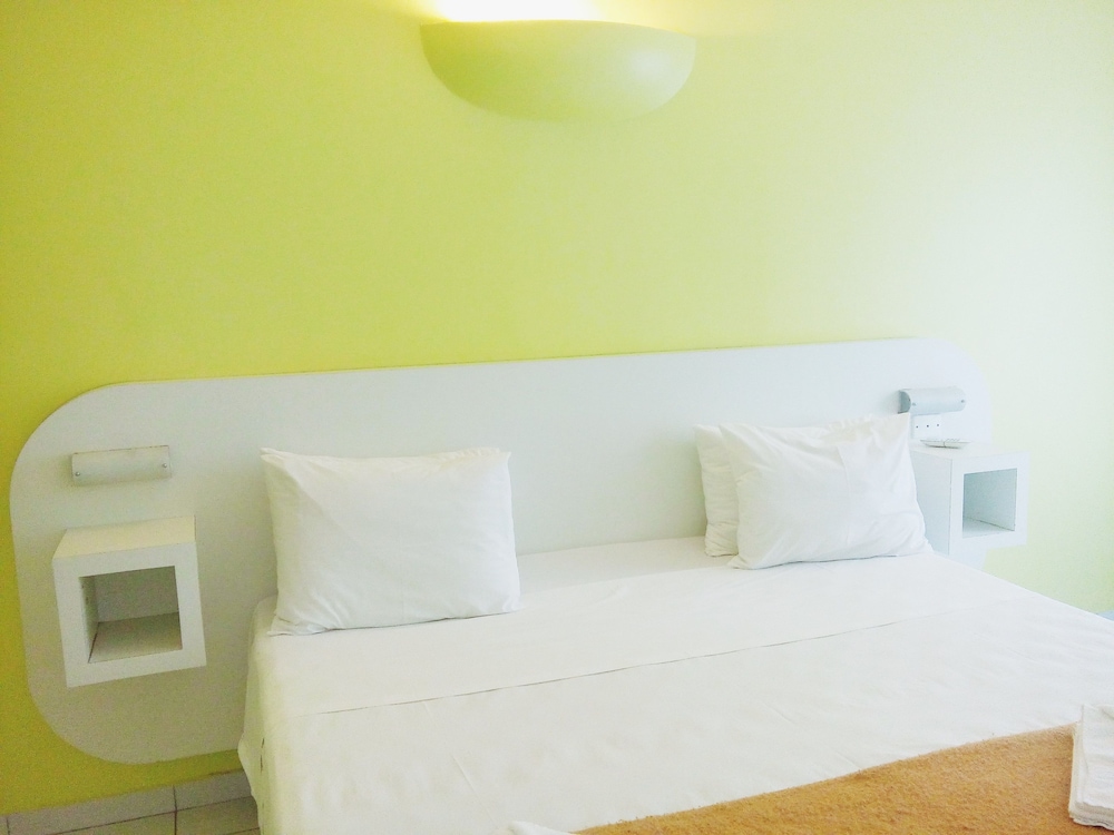 Deluxe Suite, Garden Area photo 3