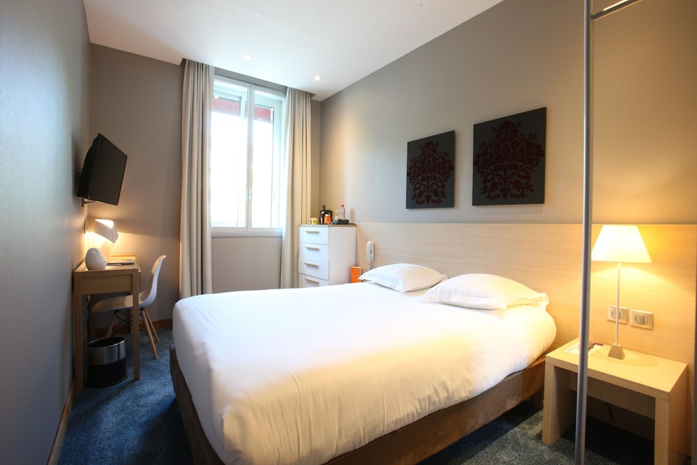 Club Room bed 140x190 cm